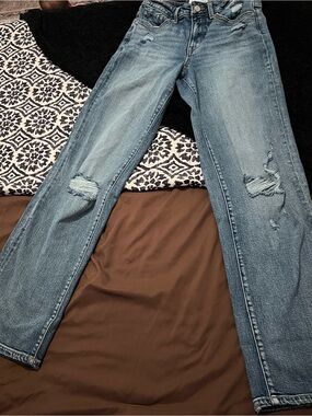 BKE Light Blue Distressed straight leg Jeans